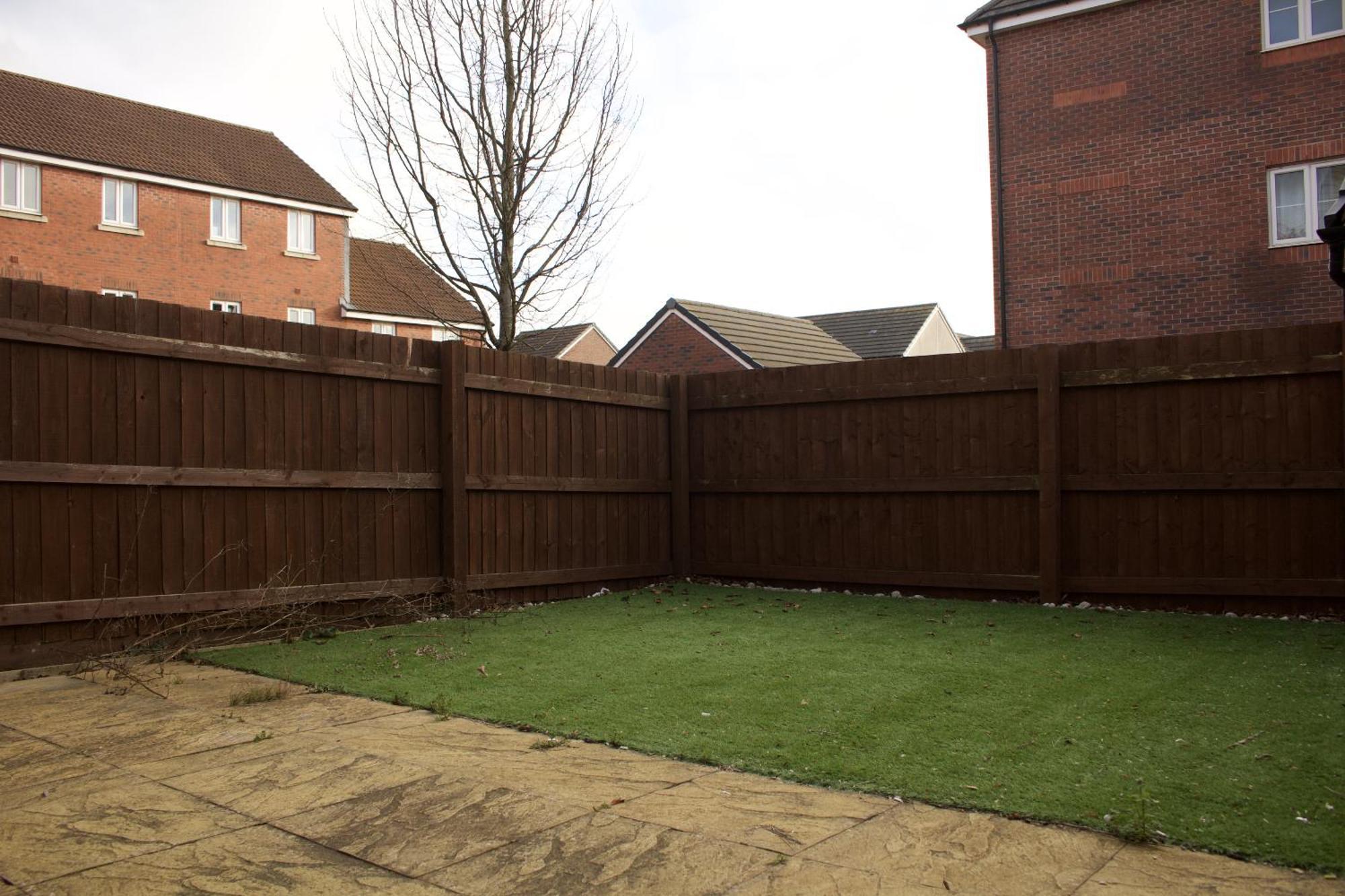 Spacious 4 Bedroom, Perfect For Contractors, Families, Private Parking Royal Wootton Bassett Exterior photo